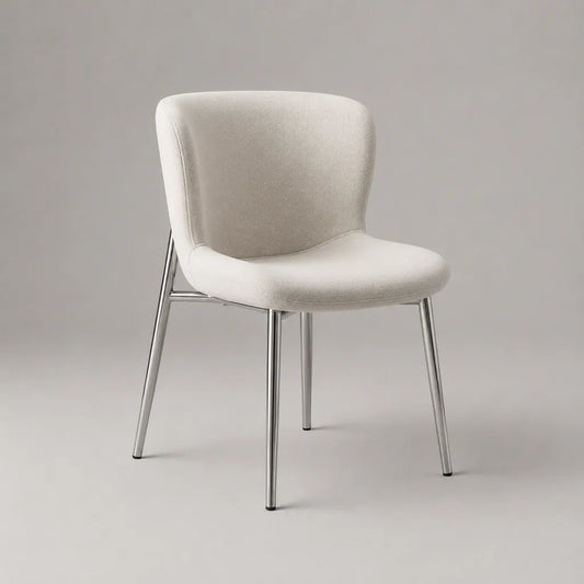 Sedia da pranzo imbottita in poliestere avorio con gambe in acciaio cromato, schienale curvo, 52 x 58 x 81 cm